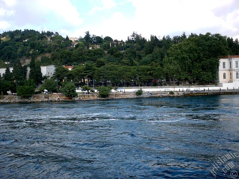 Denizden Kuleli Mahallesi sahiline bak��.
